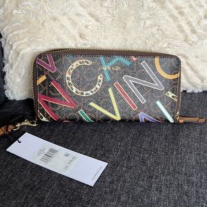 Brand new, never used Calvin Klein wristlet wallet